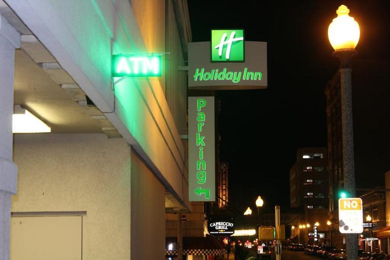 Holiday Inn - Memphis Downtown - Beale St. By Ihg Екстериор снимка